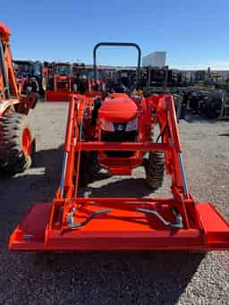 Kubota L3301HST (Package Deal)
