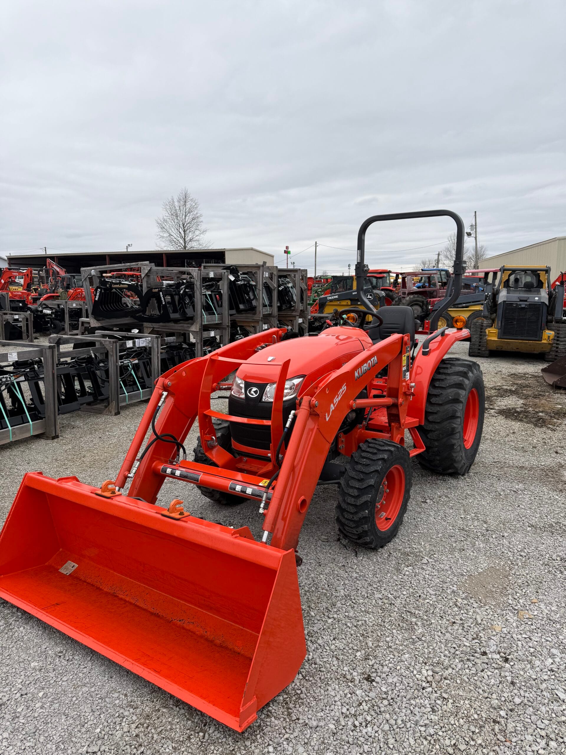 Kubota L2501HST